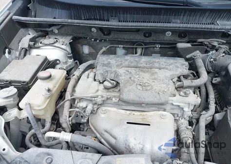 2016 Toyota Rav4 Xle z USA, uszkodzony, nr VIN JTMRFREV3GJ071034